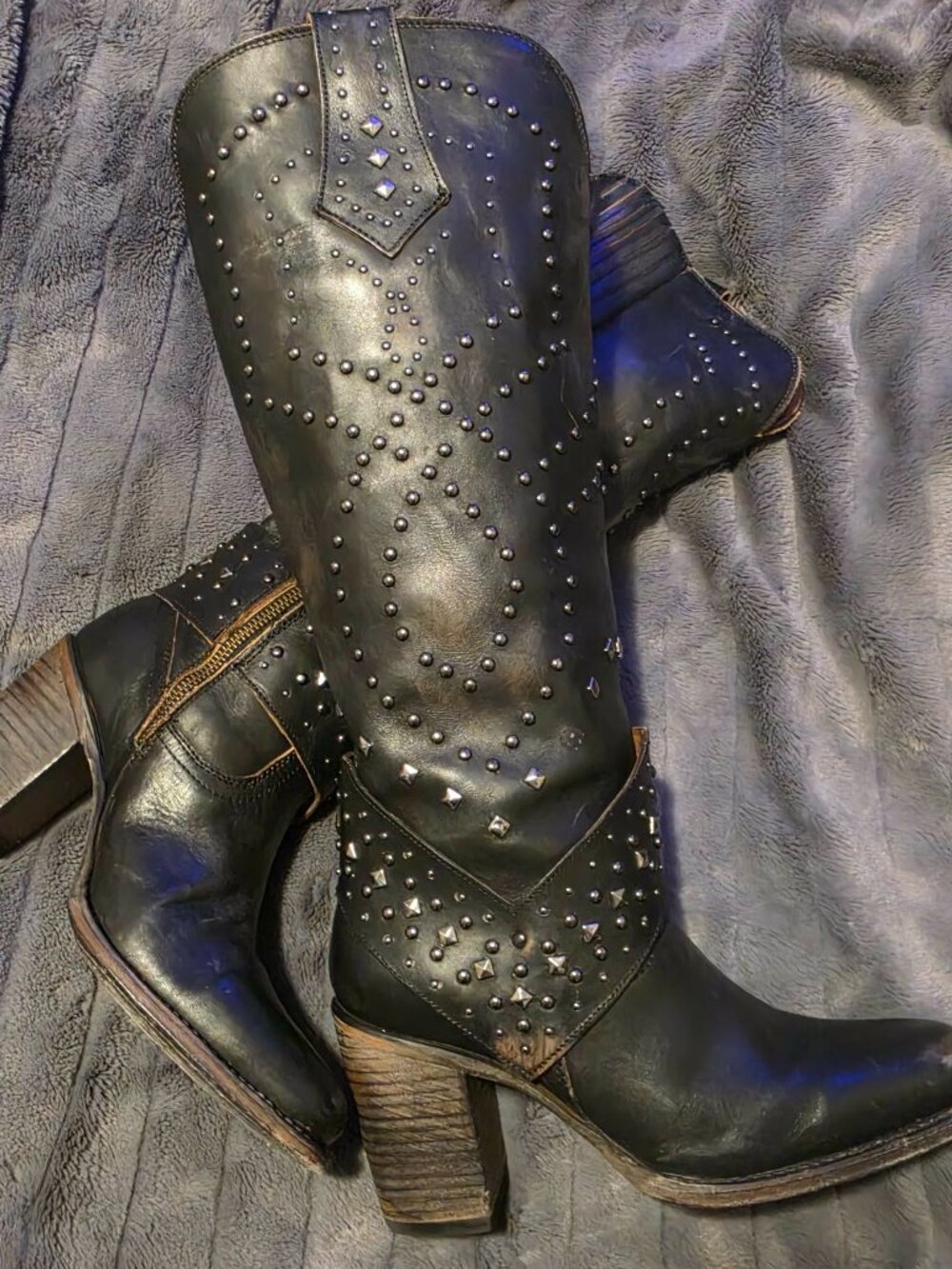 Freebird Pamela Women's Black Studded Leather Western Boots Size 8